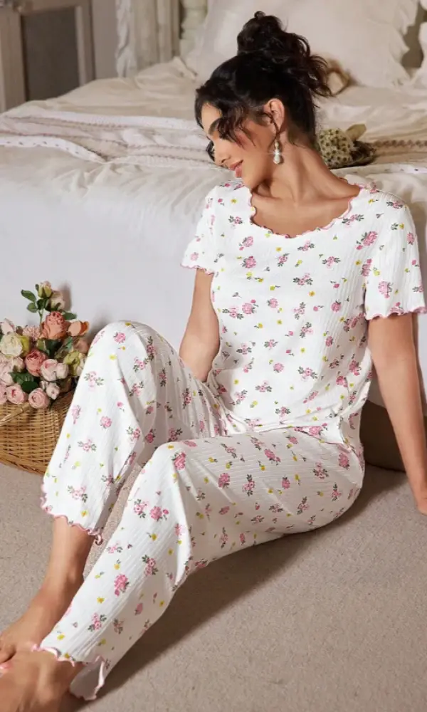 Пижамный комплект с цветочным принтом женский (р-р 42-48)