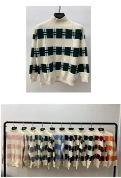 Свитер женский с воротником р-р единый 48-58