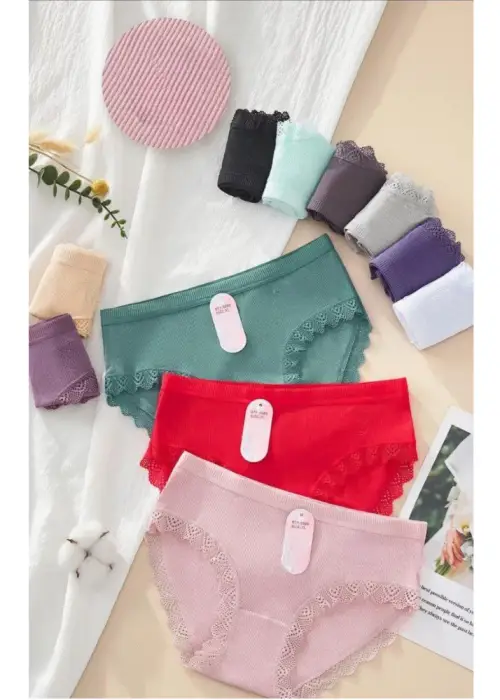 Трусы женские с кружевной окантовкой (р-р 50-54)