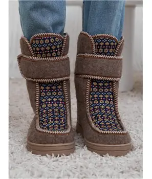 Валенки зимние утепленные бурки с подошвой р-р 37-42