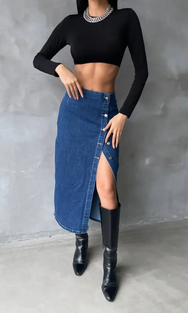 Юбка джинсовая , длина макси с пуговицами ( р-р 42-46)