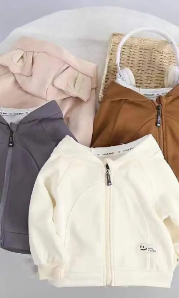 Толстовка с капюшоном на мальчика и девочку ( 1-5 лет)