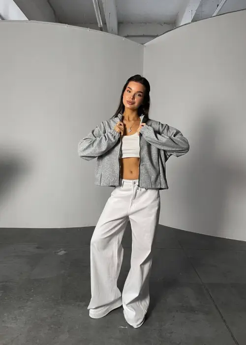 Толстовка на молнии укороченная женская р-р 42-48