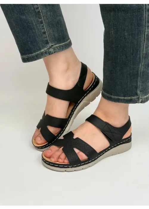 Сандалии летние с ремешком-липучкой женские (р-р 36-42)