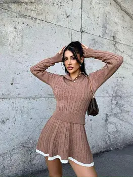 Костюм тёплый женский с юбкой р-р 42-46