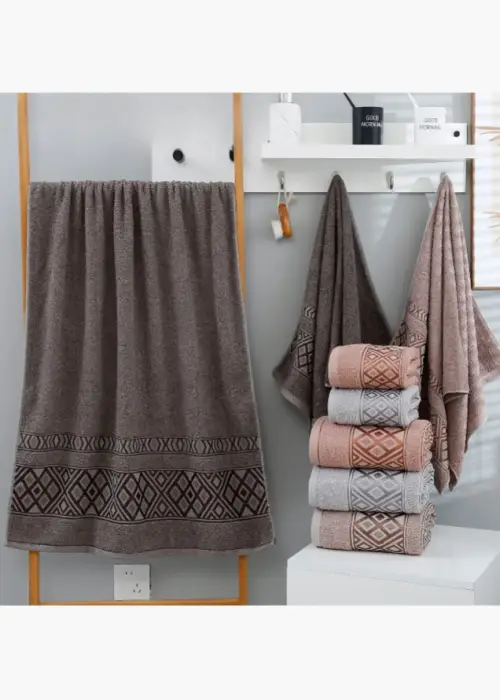 Полотенце лицевое с узорами (р-р 50*100)