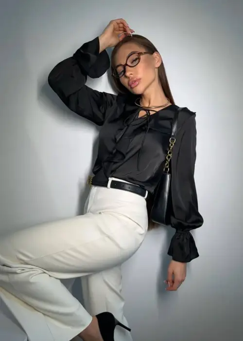 Блузка женская шёлковая с воланами р-р 42-48