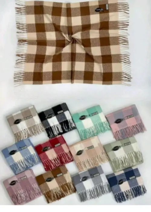 Платок женский в клетку 110*110