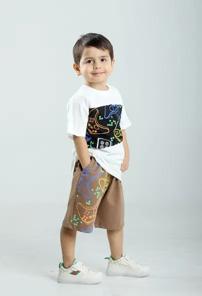 Костюм с шортами для мальчика (р-р 3-7лет)