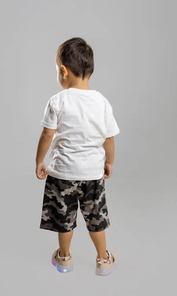 Костюм на мальчика футболка-шорты милитари( р-р 98-122)