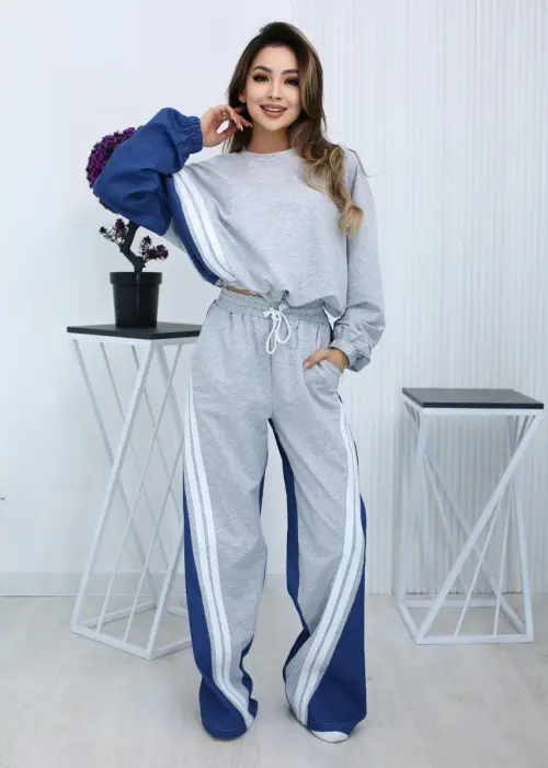 Спортивный костюм женский комбинированная джинса спорт шик ( р-р 42,44)