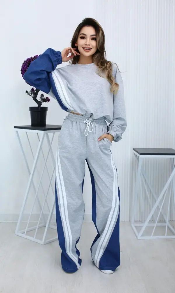 Спортивный костюм женский комбинированная джинса спорт шик ( р-р 42,44)