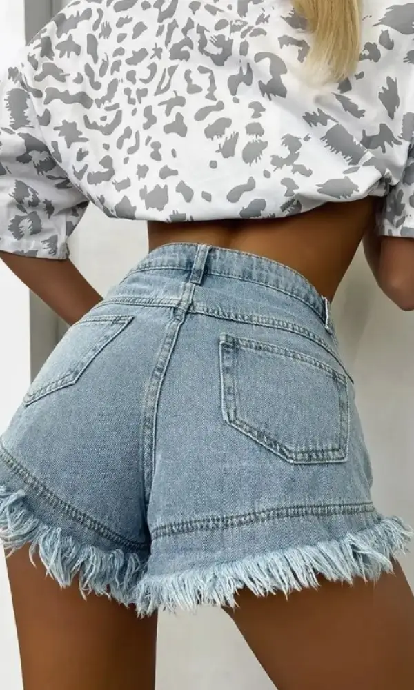 Шорты женские джинсовые короткие с бахромой ( р-р 25-30)